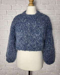 SWETER NIEBIESKA SPLOTKA